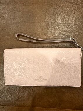 Coach Pale Blush Leather Wristlet Clutch